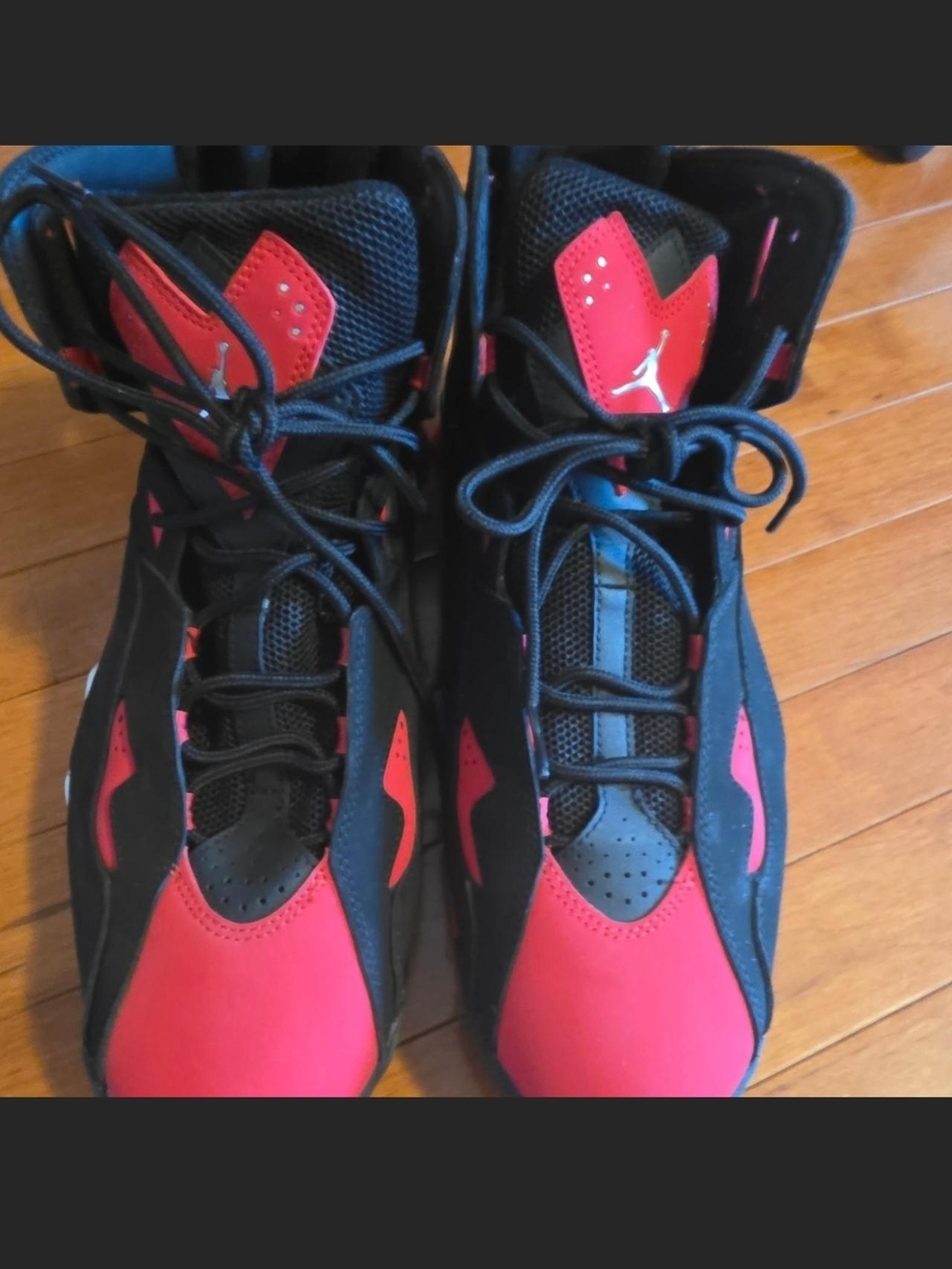 Air Jordan Black & Red Retro Basketball Shoes